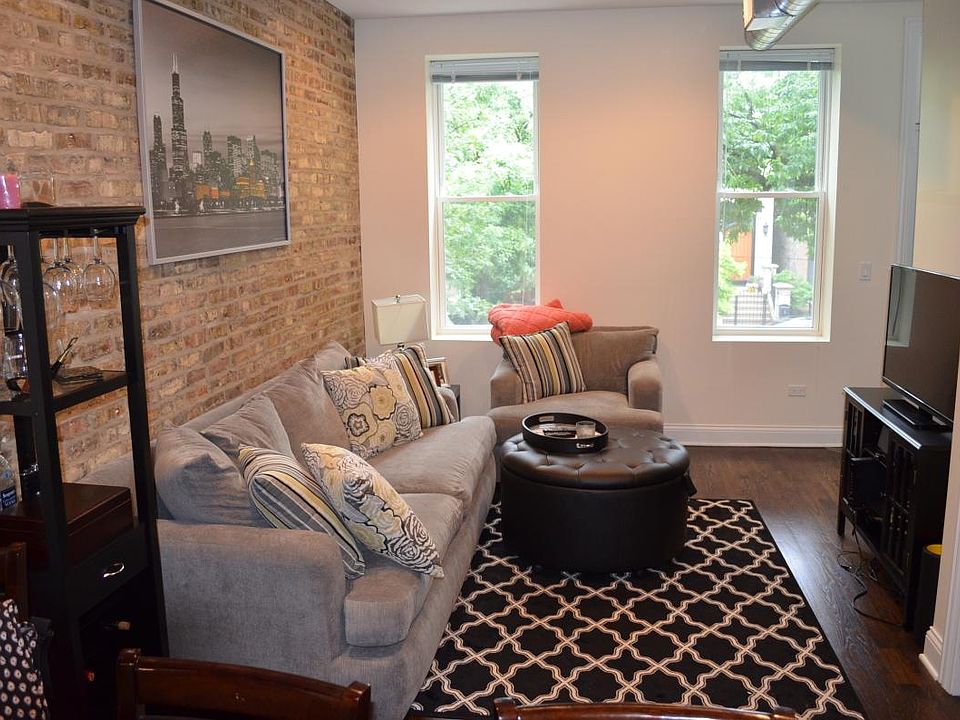 1st image of 1634 N Paulina St APT 2R