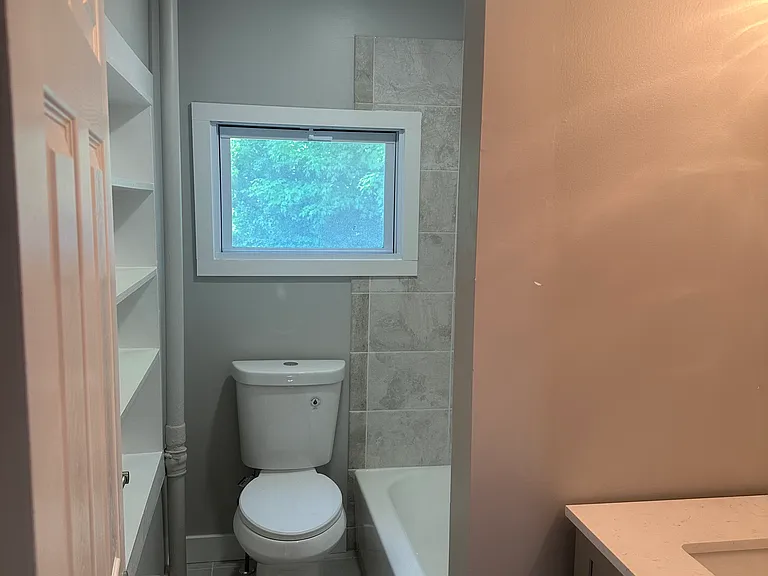 16 N Main St #2 — Photo 9