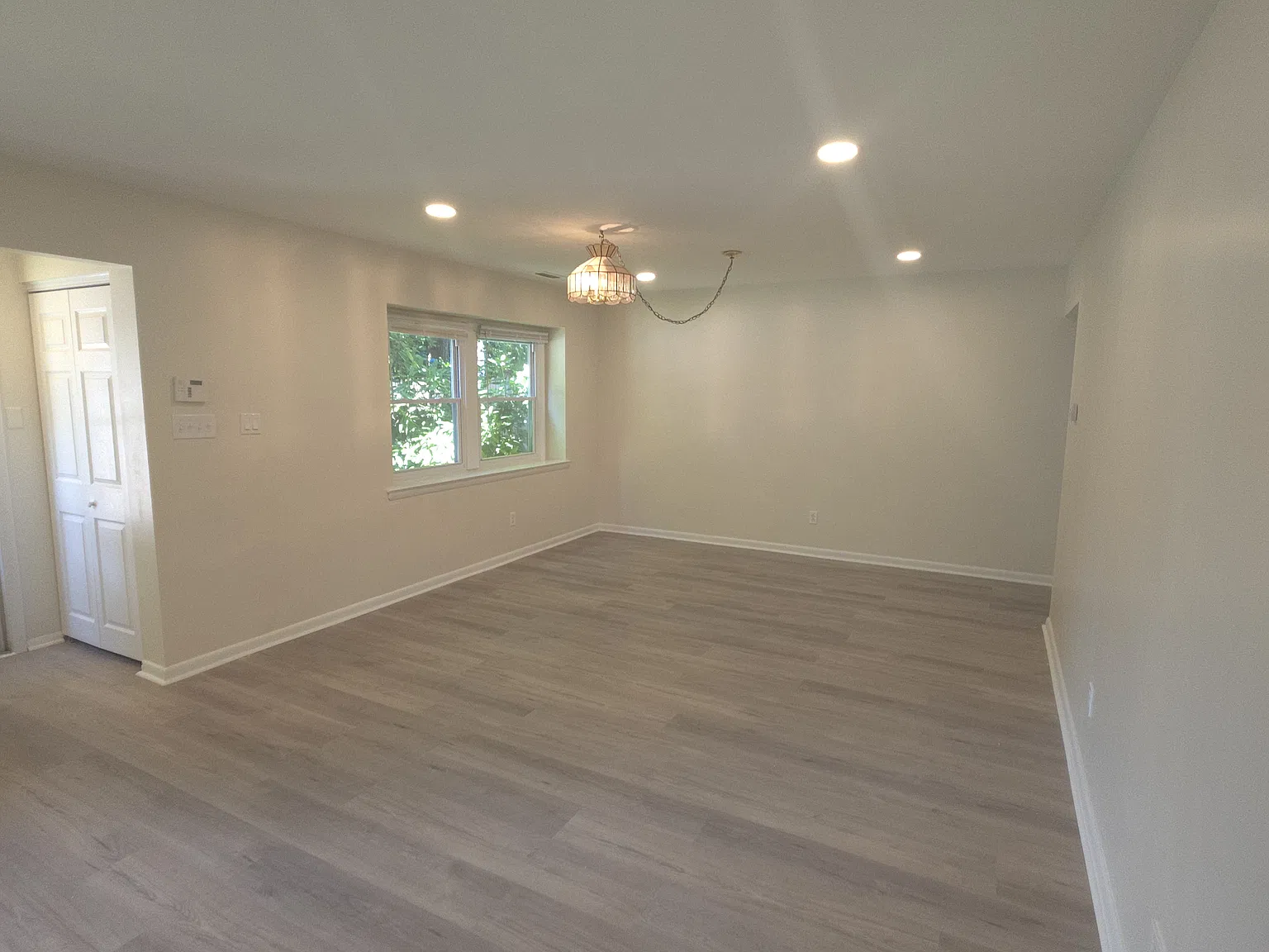 2 bed, 1595 sqft, $2,500 — Photo 4