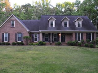 125 Berkley Pl, Fayetteville, GA 30214