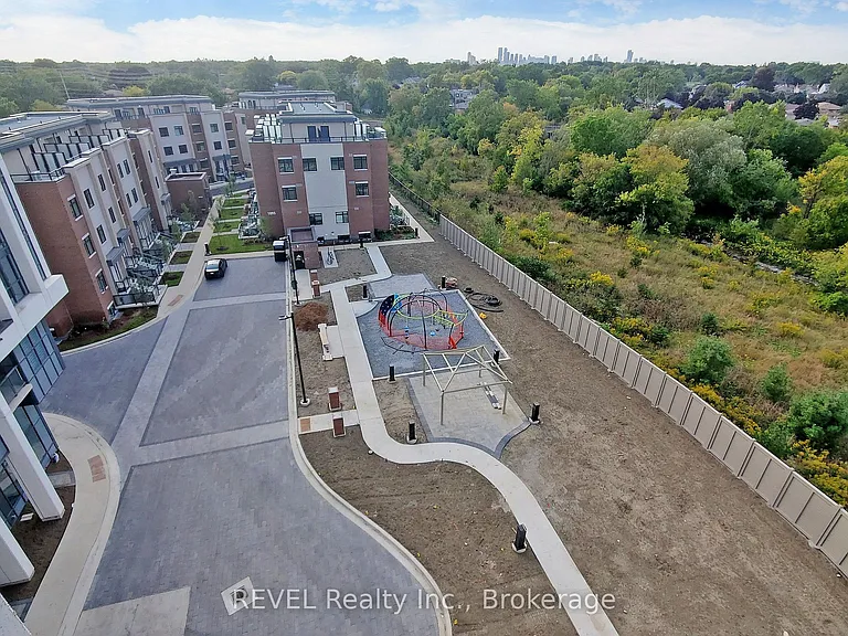 1063 Douglas McCurdy Cmn #602 — Photo 26