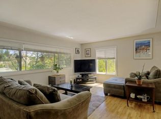 10417 Don Pico Rd, Spring Valley, CA 91978