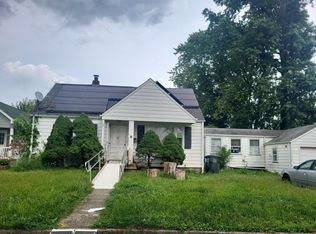 4 Wagner St, Fords, NJ 08863