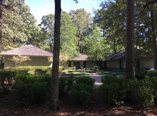 1 Spring Valley Ln, Texarkana, AR 71854