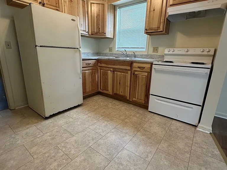 47 Pleasant Hill Rd #A — Photo 2