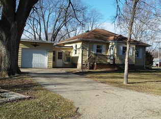 302 S Birch St, Wenona, IL 61377