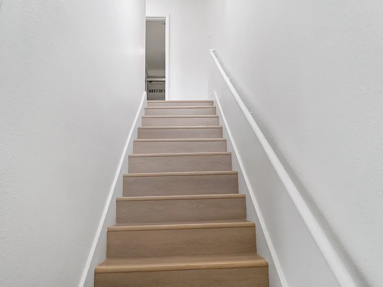 300 Veterans Dr #C — Photo 7