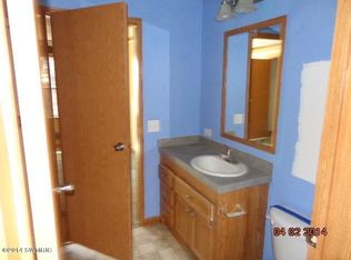 1035 Ferris Rd, Battle Creek, MI 49017