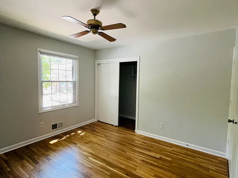 5910 Kingsford Rd — Photo 18