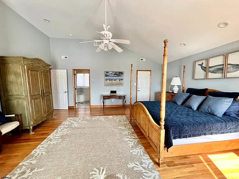 24 Ocean Dr W — Photo 43