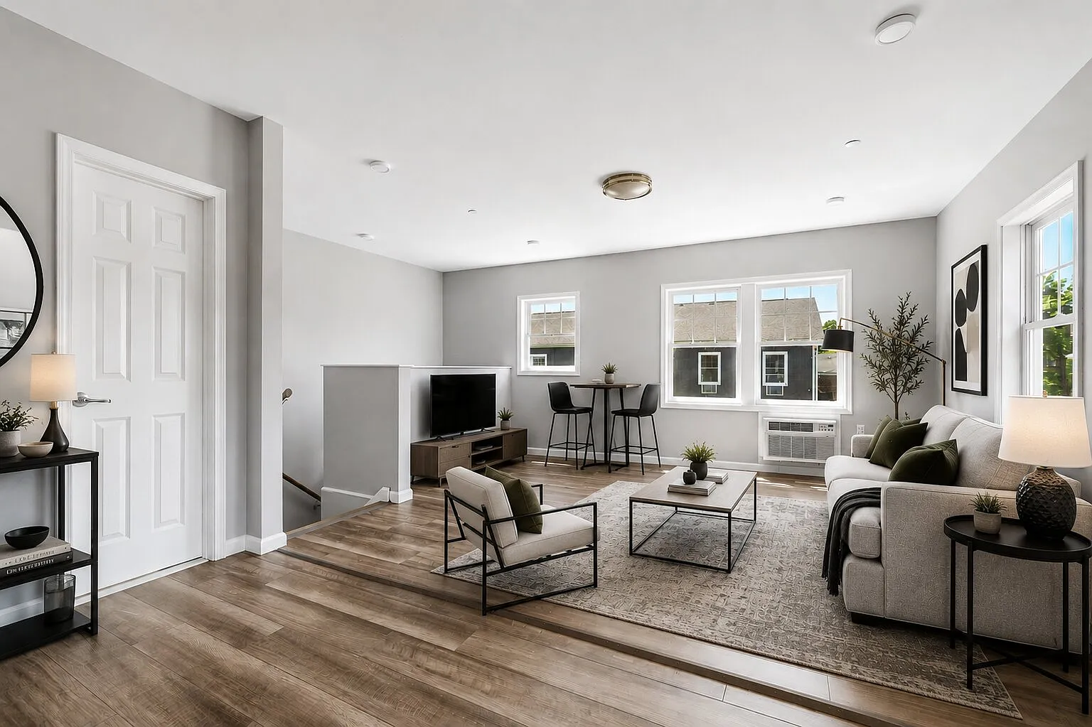 2 bed, 1.5 bath, 950 sqft, $3,400 — Photo 2