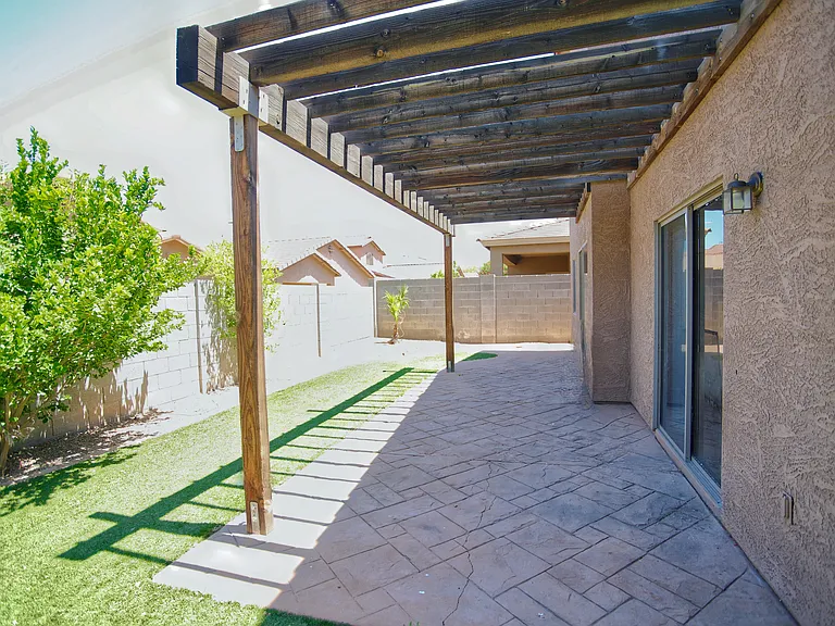 512 E Rainbow Dr — Photo 31