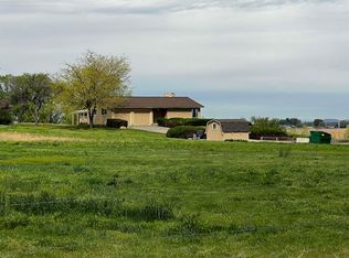 165805 W Byron Rd, Prosser, WA 99350