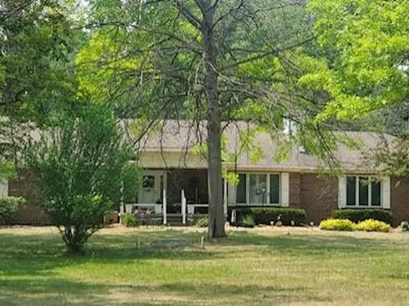 705 N Irwin Rd, Holland, OH 43528