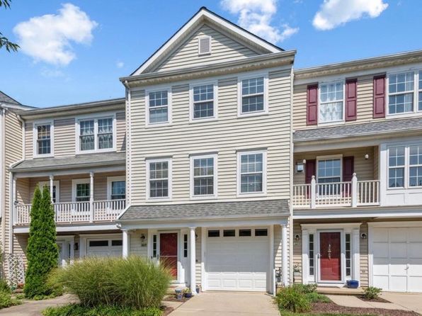 1405 Anna Marie Ct