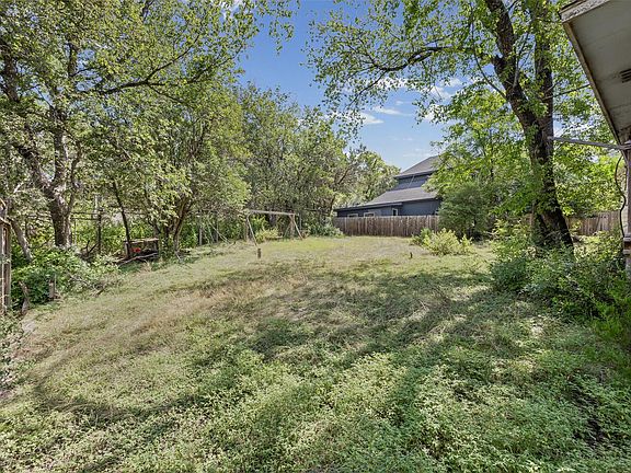 4th image of 6635 Whitemarsh Valley Walk