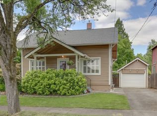 3933 SE Malden St, Portland, OR 97202