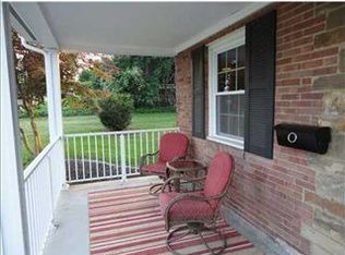 9 Old Ox Rd, Bethel Park, PA 15102