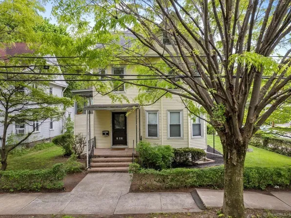 302 Willow St #2B, New Haven, CT 06511