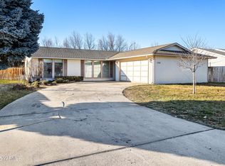 1508 S 74th Ave, Yakima, WA
