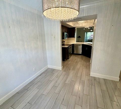 5th image of 773 Wiggins Lake Dr APT 104