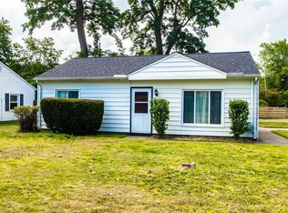 6008 Glasgow St, Madison, OH 44057