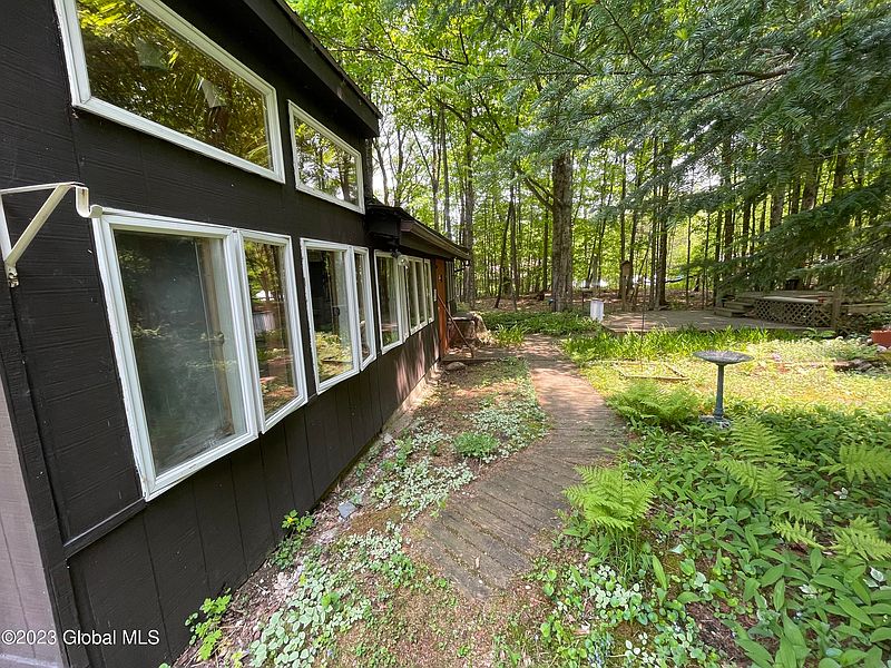 4th image of 168 Finkle Rd