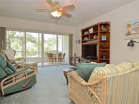 3rd image of 308 Lynbrook Cir Unit 103