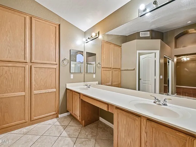 6780 W Amigo Dr — Photo 34