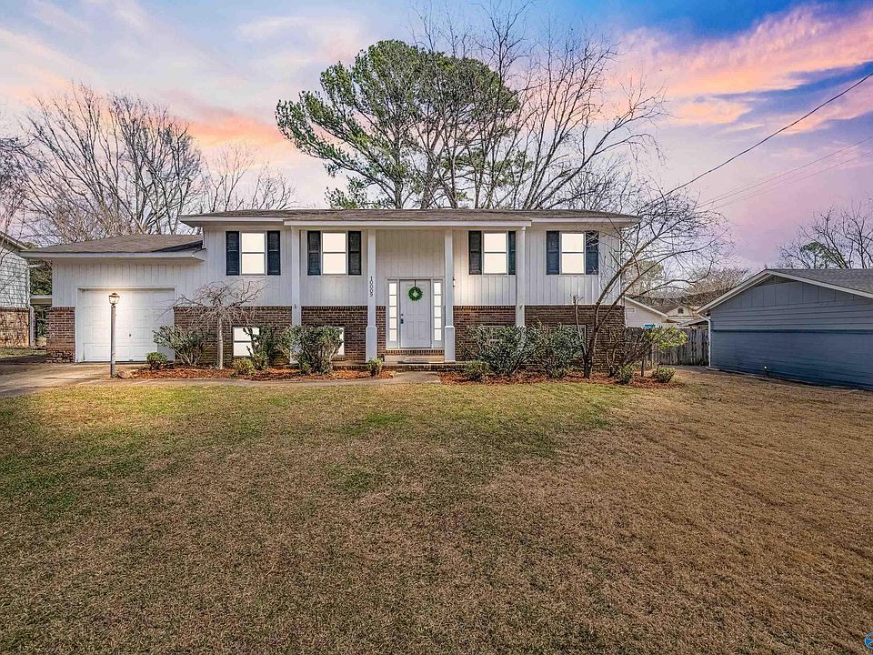 1st image of 10009 Camille Dr SE