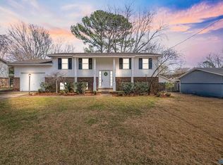 10009 Camille Dr SE, Huntsville, AL 35803