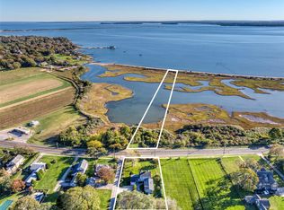 20615 Main Rd, Orient, NY 11957