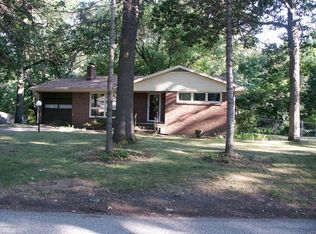 215 Northbrook Dr, Michigan City, IN 46360