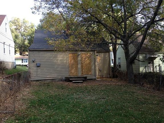 5th image of 3408 Norton Ave