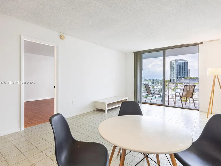 6900 Bay Dr #6H — Photo 7