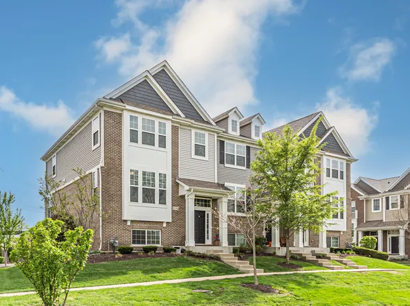 1134 E Bauer Rd, Naperville, IL 60563