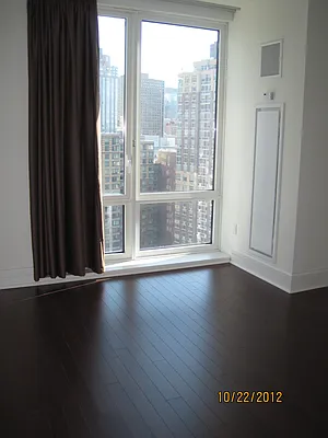 Rented by New York Residence | media 25