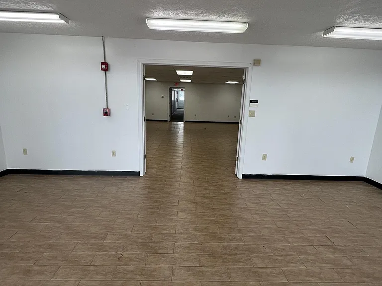 225 Mercer St #1 — Photo 7