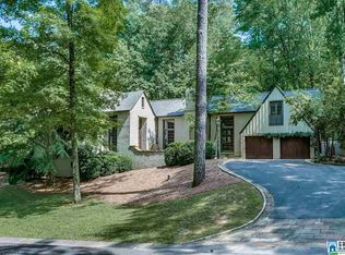 4017 Old Leeds Cir, Mountain Brk, AL 35213