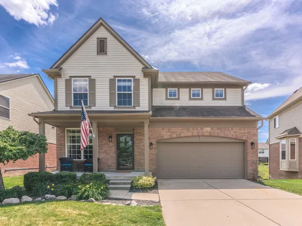 28305 Cottage Ln, New Hudson, MI 48165