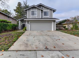6904 Plume Way, Elk Grove, CA 95758
