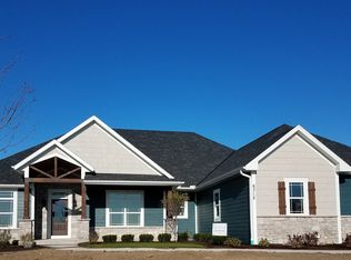 6312 Blue River Way, Racine, WI 53402