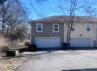 202 Macey Ave #202, Versailles, KY