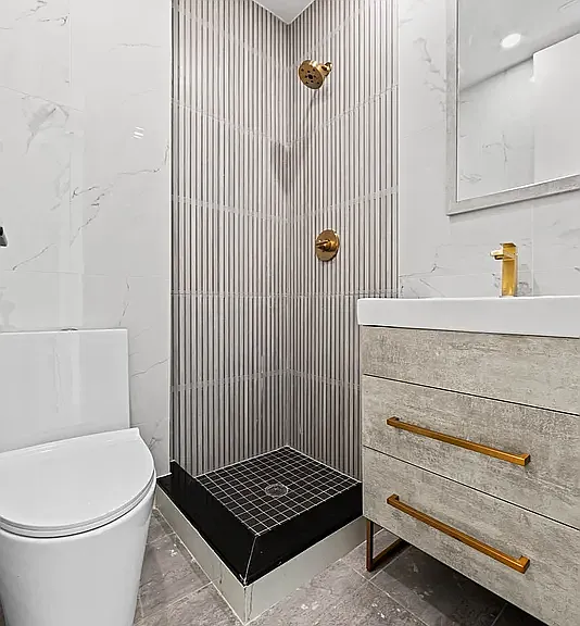 467 Grand St #4A — Photo 11