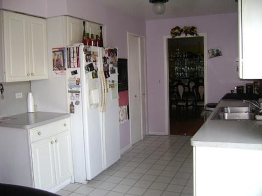 5th image of 5237 W Fargo Ave