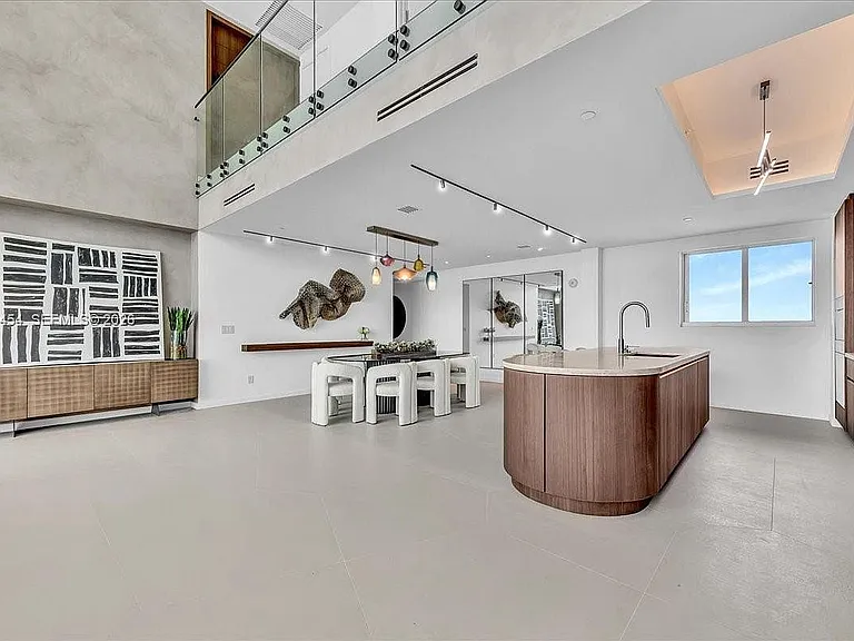888 Biscayne Blvd #5704 — Photo 15