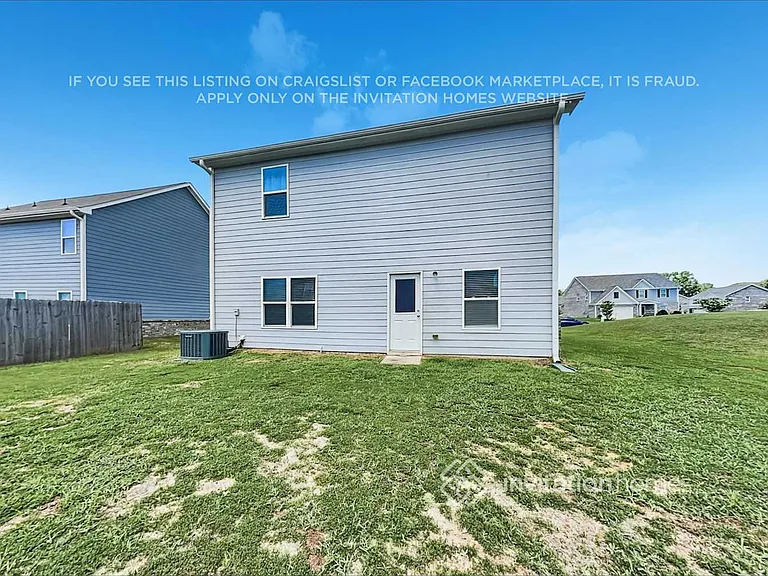 407 Vermeer Ct — Photo 19