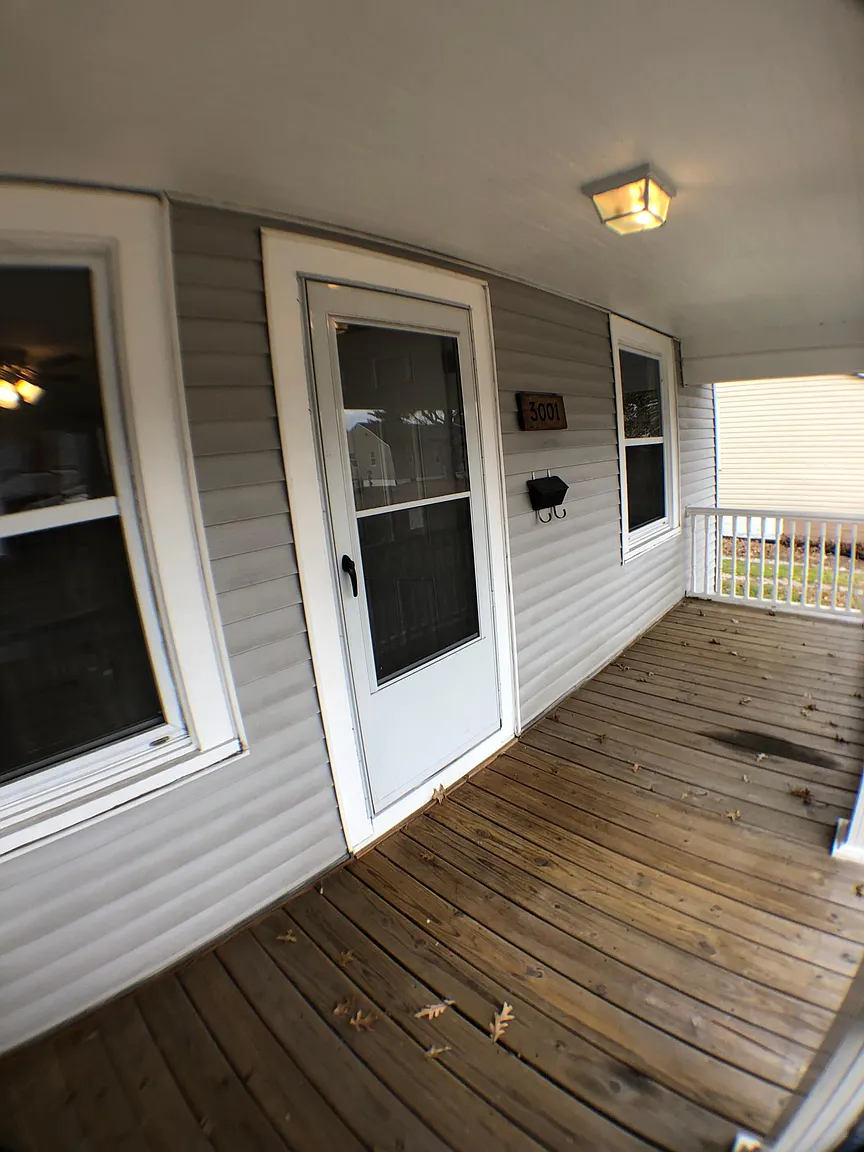 3001 Marshall Ave photo 1