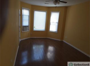 8322 S Brandon Ave #1, Chicago, IL