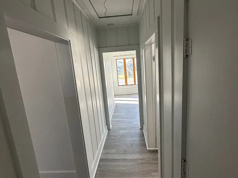 160 Church St — Photo 20
